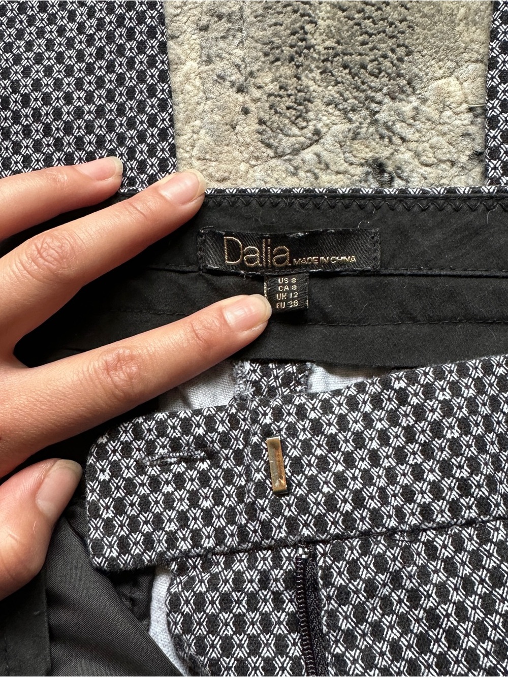 Y2K Dalia Cotton Low Rise Black and White Patterned Summer Capris Pants - Picture 5 of 9